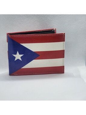 Brand New   Puerto Rican Flag  Design Wallet